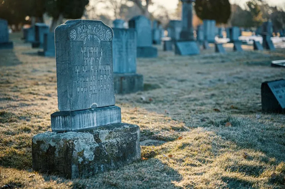 From body to moment: why burial is a form of timekeeping (Image Credits: Pexels)