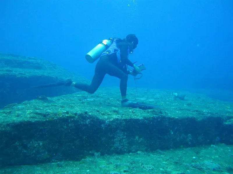 #1 - The Yonaguni Monument (photo taken by jpatokal http://wikitravel.org/en/User:Jpatokal, CC BY-SA 3.0)