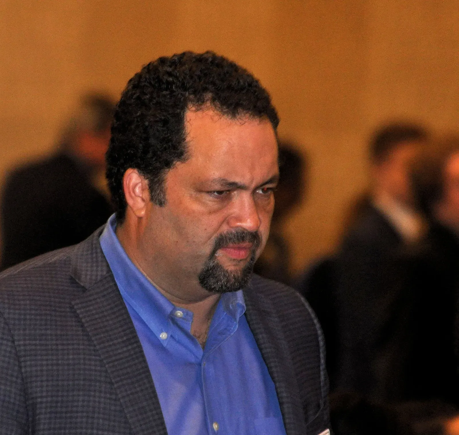 You Struggle to Celebrate Others' Wins (Image Credits: Wikimedia)