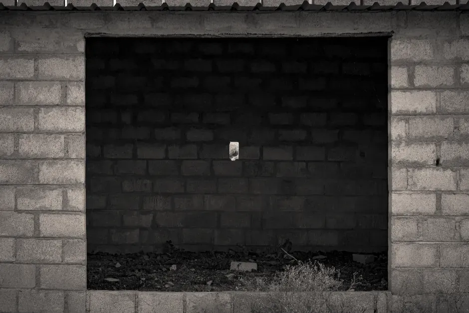 #6: Dead Voids, Abandoned Chimneys, and Capped-Off Systems (Image Credits: Pexels)