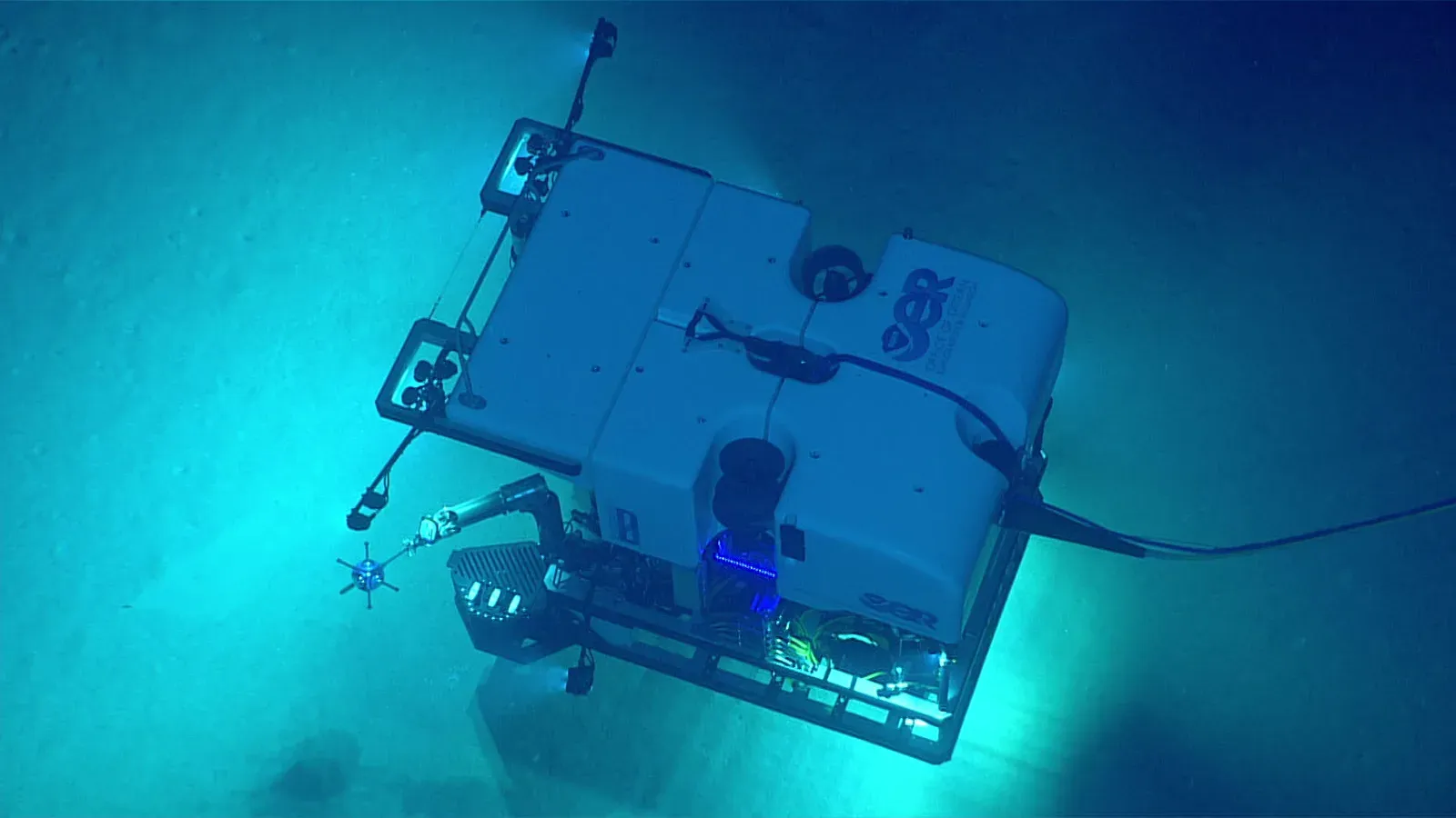 The Bottom Line (Deep Discoverer, CC BY-SA 2.0)