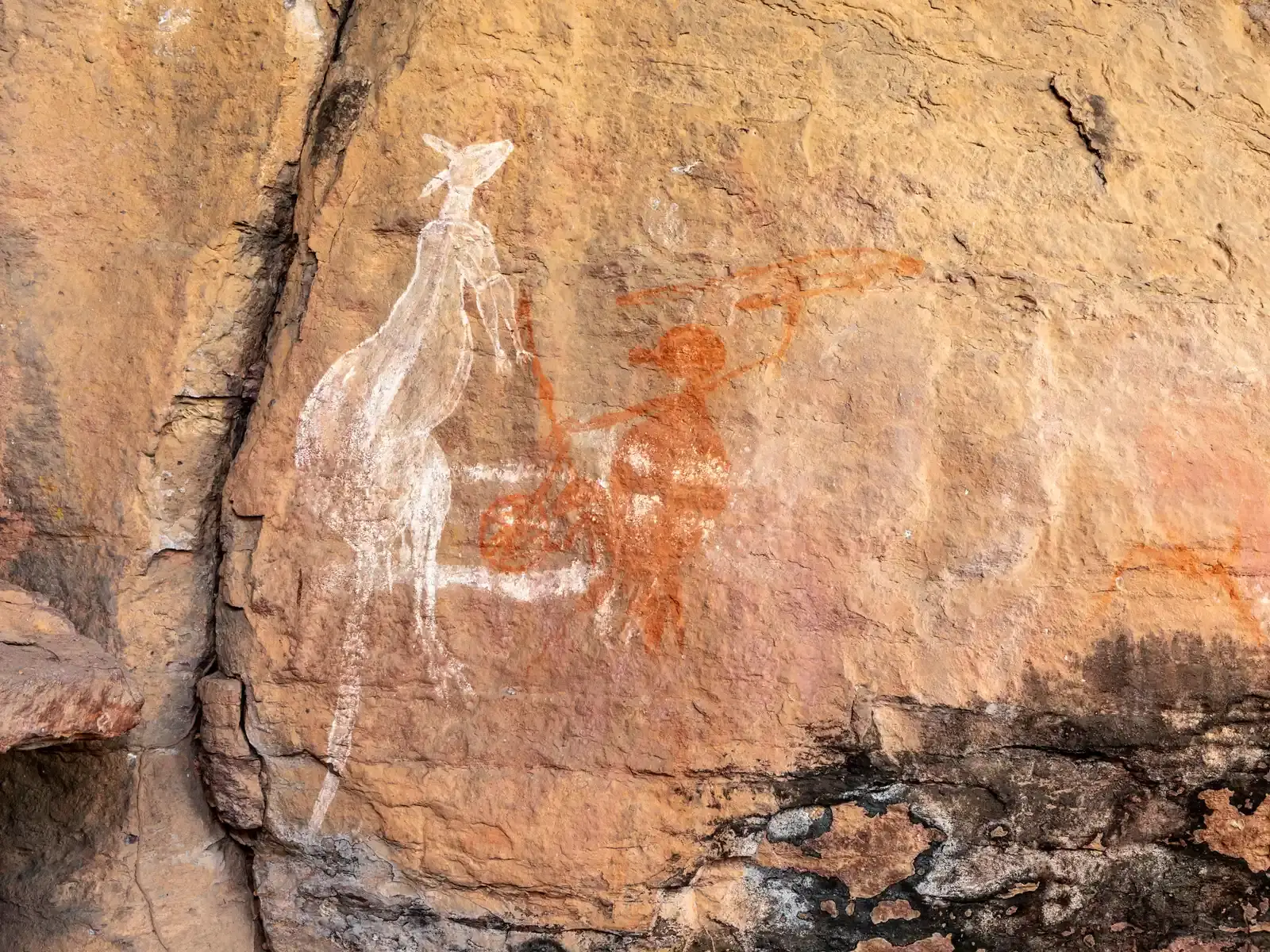 4. Cumberland Plateau Caves, Tennessee: A 6,000-Year-Old Masterpiece (By Dietmar Rabich, CC BY-SA 4.0)