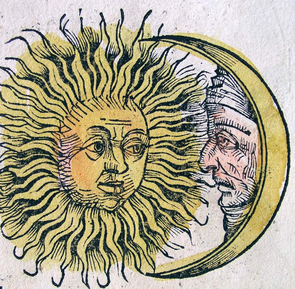 Sun Sign Versus Moon Sign: Understanding the Difference (Image Credits: Rawpixel)