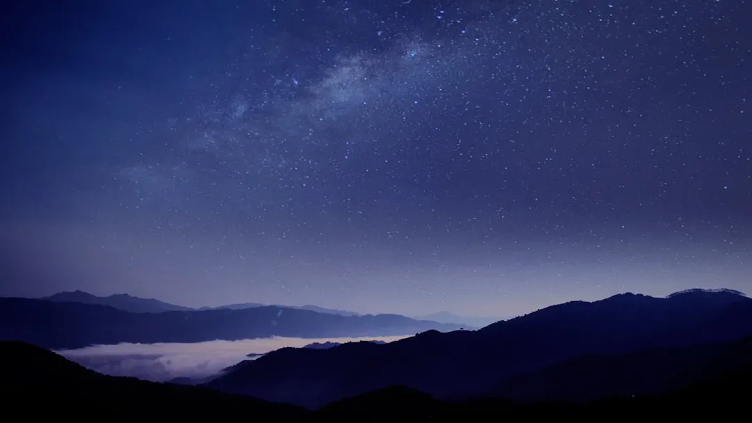 Pisces – The Misty, Star-Soft Dream Sky (Image Credits: Unsplash)