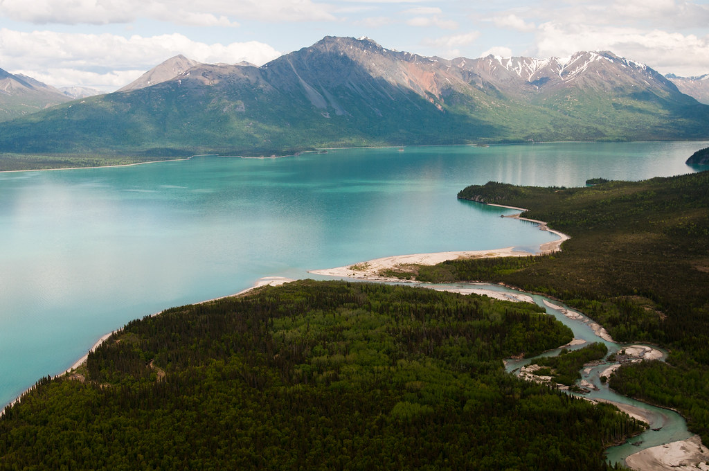Lake Clark, Alaska: The Remote Giant's Unexplored Waters (Image Credits: Flickr)
