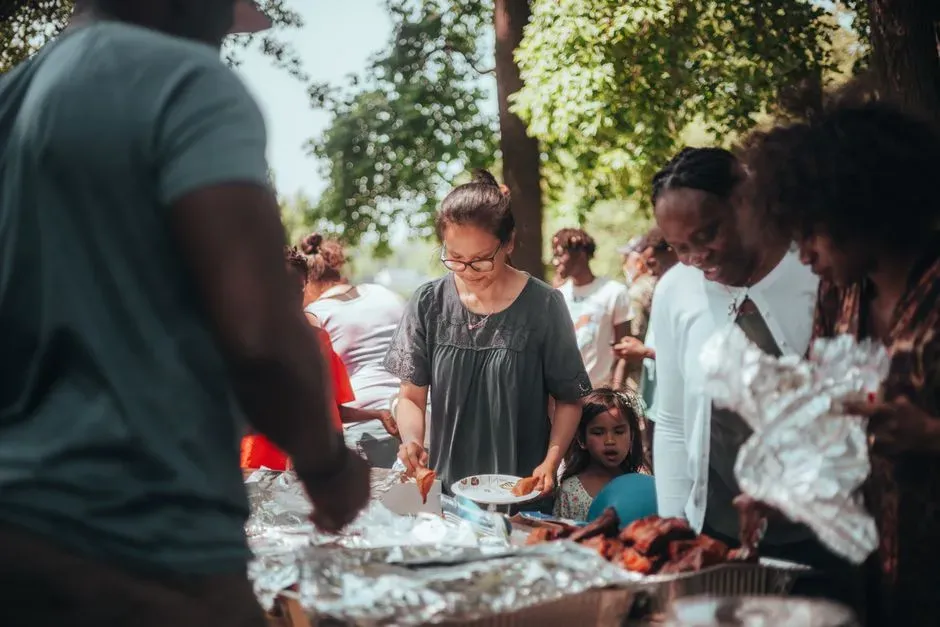 Inside The Brain: Why Shared Food Feels So Good (Image Credits: Pexels)