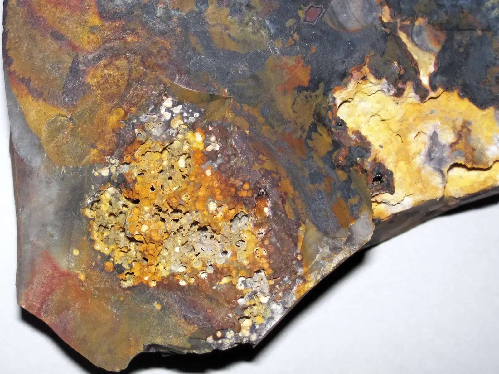 Dating the Undatable: How Geologists Pin Down Billions of Years (By James St. John, CC BY 2.0)