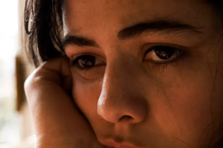 Cancer: The Crushing Weight of Self-Doubt (Image Credits: Flickr)