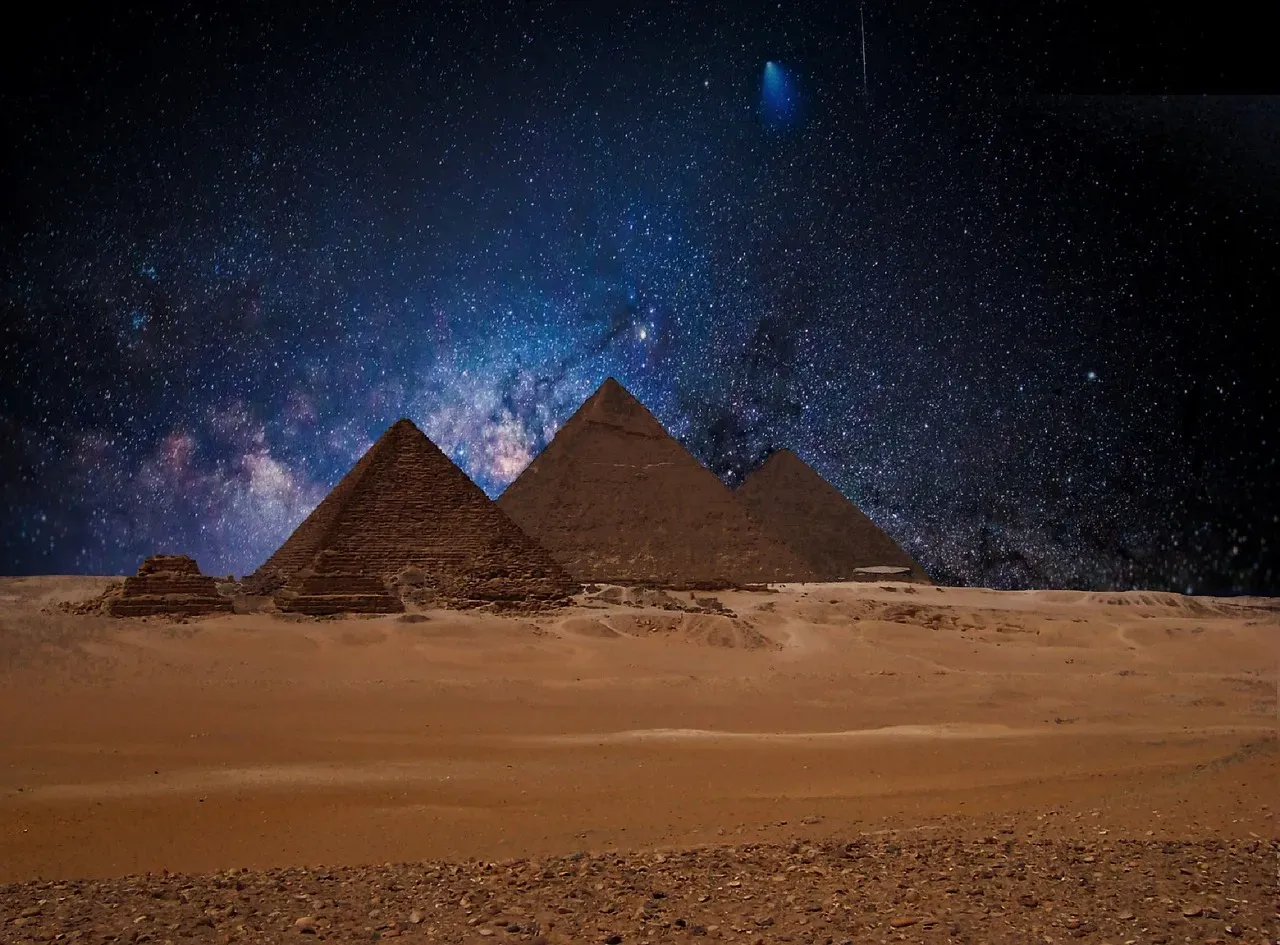 Ancient Egypt: Where the Stars Literally Determined Life and Death (Image Credits: Pixabay)