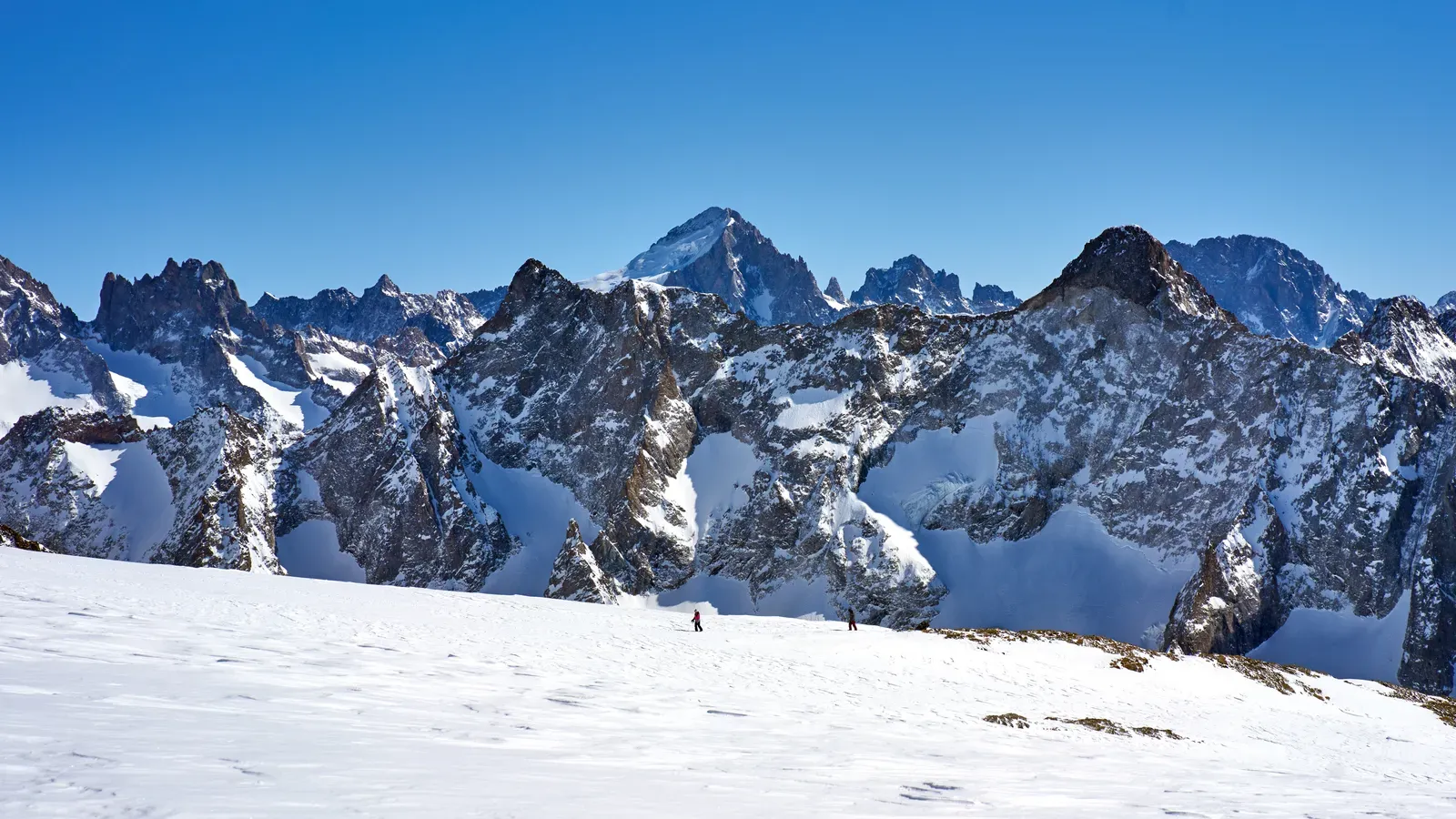 The Little Ice Age: Subtle Cooling With Outsized Historical Consequences (Wandering on a glacier, CC BY 2.0)