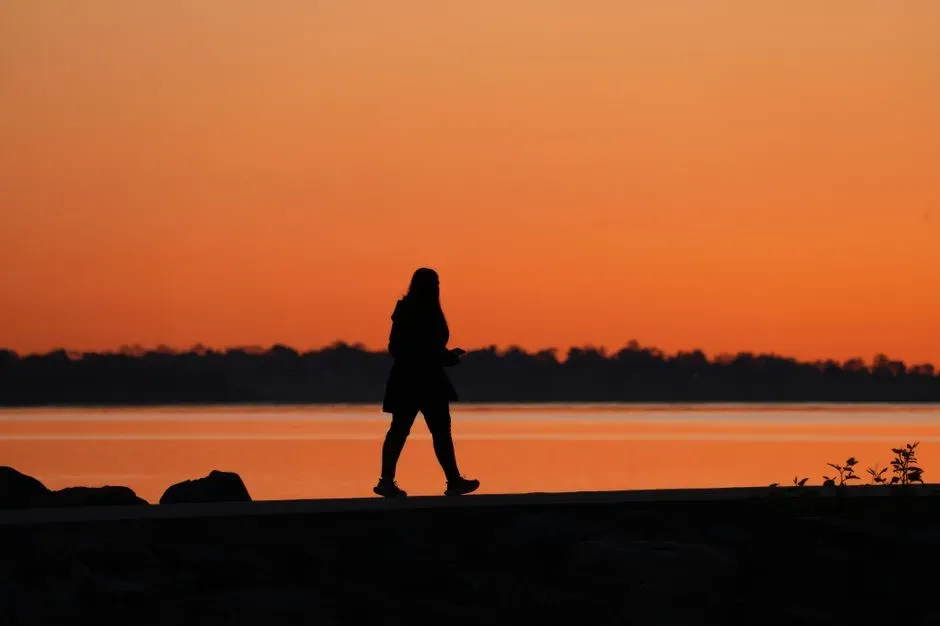 1. You Are A Walking Time Capsule Of Ancient Life (Image Credits: Pexels)