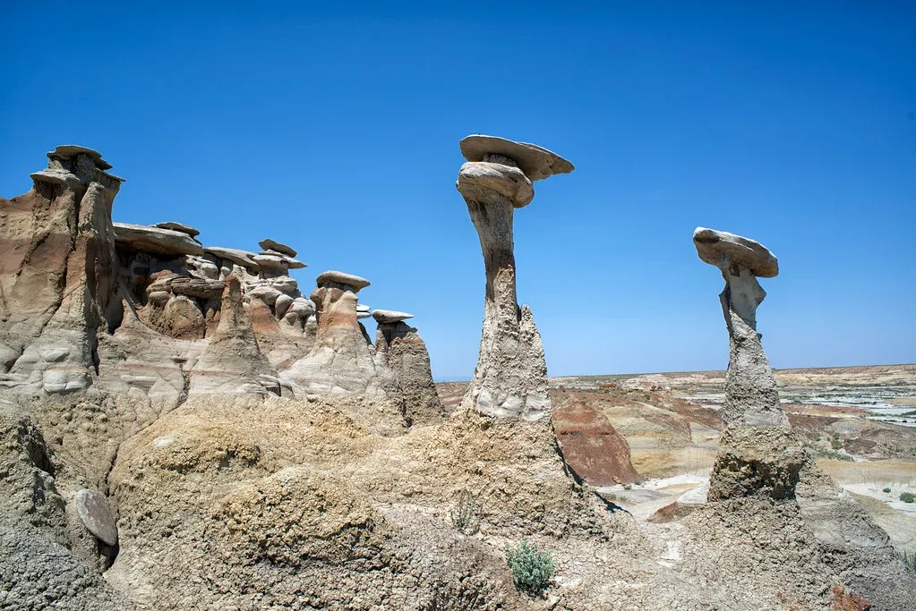 9. Bisti Badlands, New Mexico: The Alien Wilderness Without a Map (snowpeak, Flickr, CC BY 2.0)