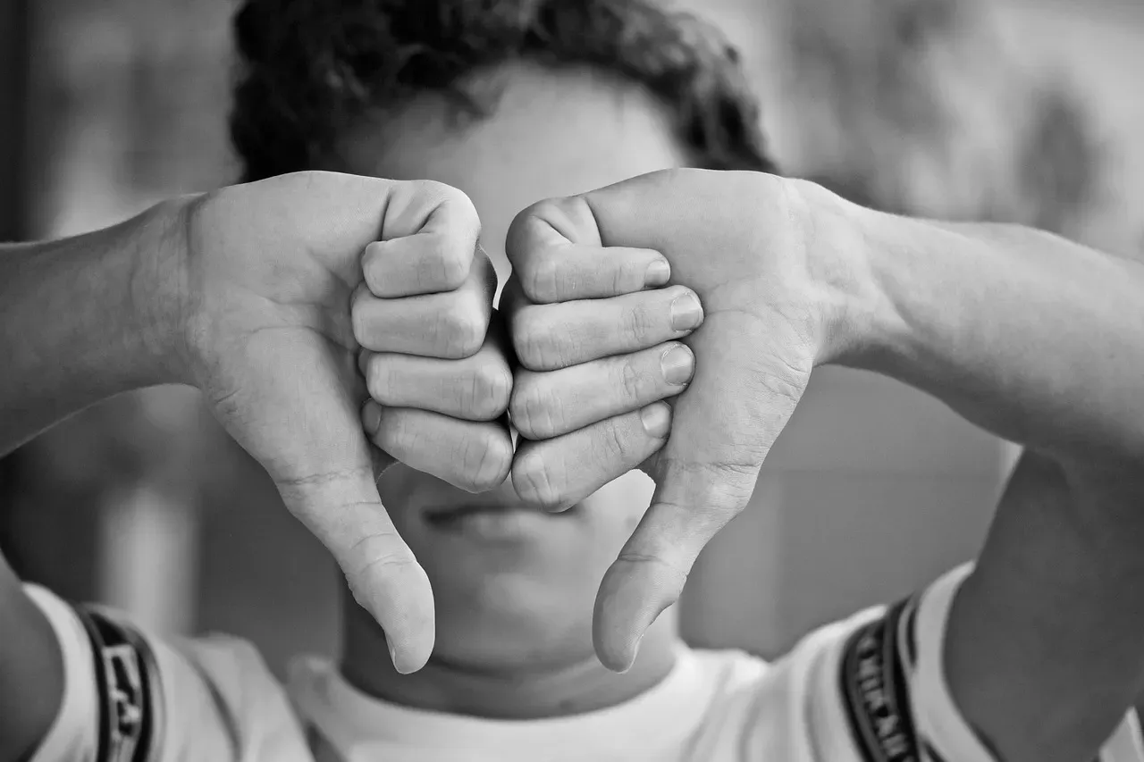 Displaying Excessive Negativity and Complaining (Image Credits: Pixabay)