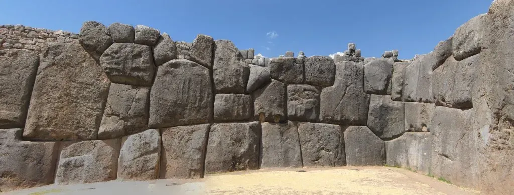 #2 - Sacsayhuamán's Stones Fit So Tightly They "Dance" During Earthquakes (madprime, Flickr, CC BY-SA 2.0)
