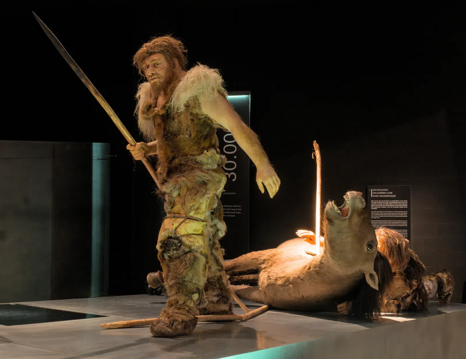 What the Prehistoric Hunter Teaches Us About These Signs Today (Image Credits: Wikimedia)