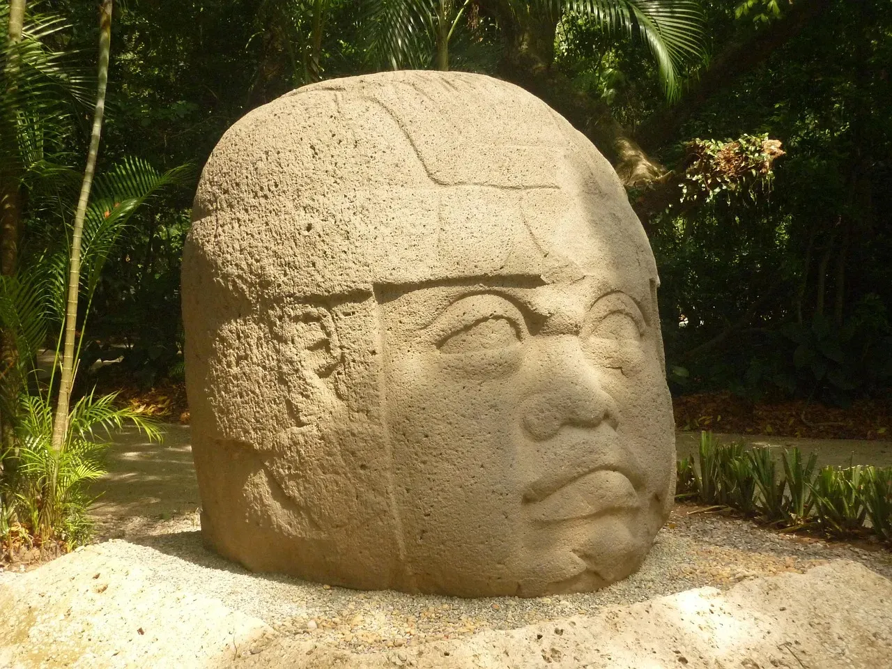 The Olmecs: Mesoamerica's Mother Culture (Image Credits: Pixabay)