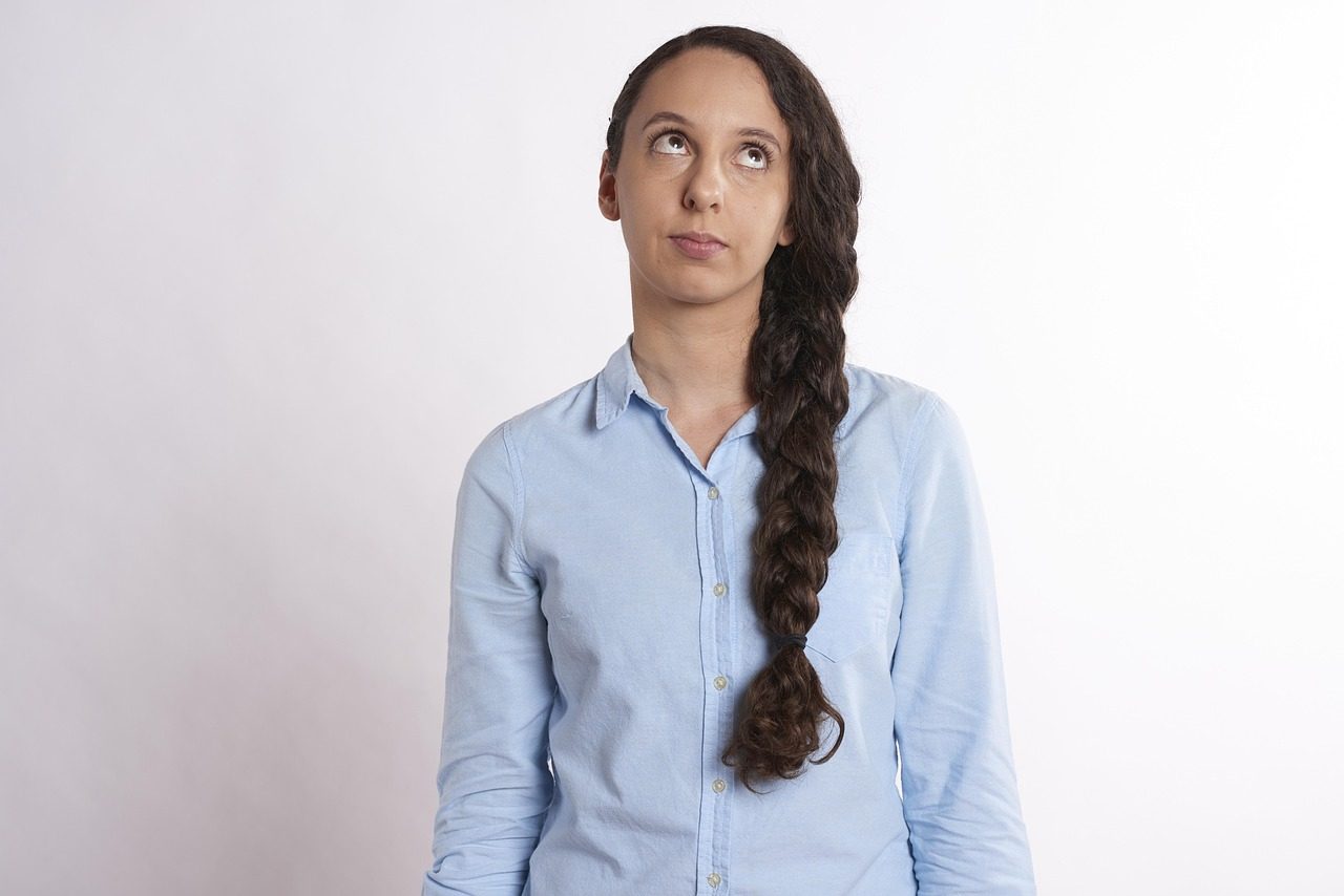 They Exhibit a Disturbing Lack of Genuine Emotion (Image Credits: Pixabay)