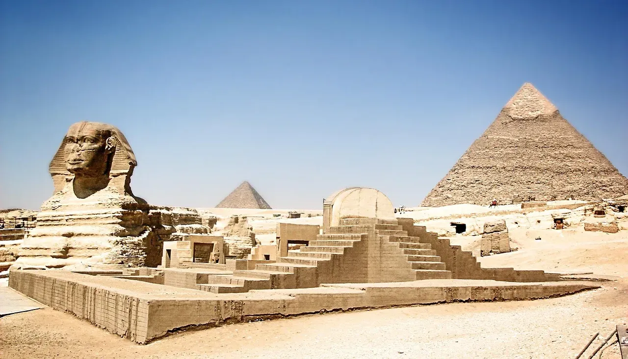 Ancient Egypt: DNA Revelations and Lost Tombs (Image Credits: Pixabay)