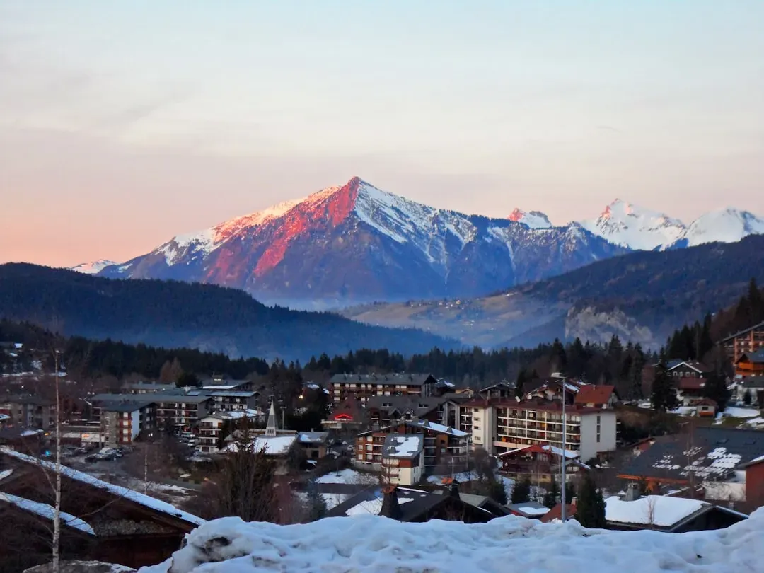 Gemini: Labyrinthine Mountain Towns and Switchback Trails (Image Credits: Unsplash)