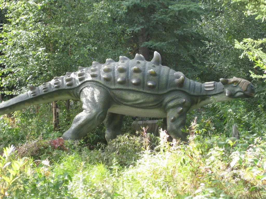 Ankylosaurus in Its World: Climate, Neighbors, and Ecosystem Role (britl, Flickr, CC BY-SA 2.0)
