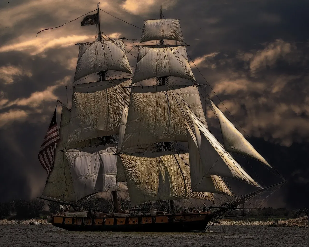 #7 - A Colonial-Era Ship Surfaced at the World Trade Center Site (Image Credits: Pixabay)