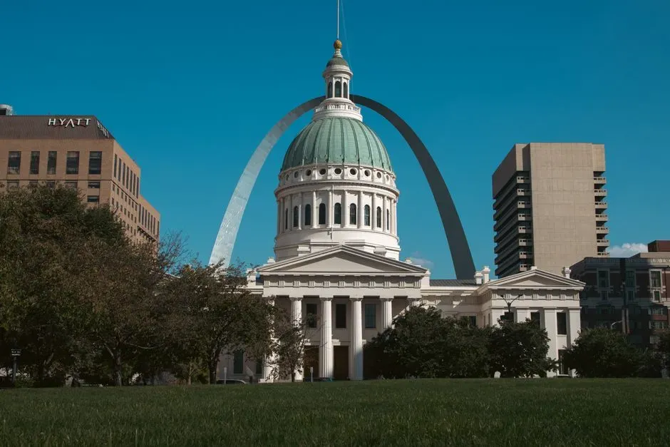 #1 - St. Louis, Missouri: The City Built on Quarry Fill (Image Credits: Pexels)