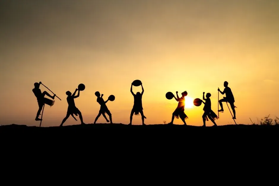 Culture Became an Evolutionary Force of Its Own (Image Credits: Pexels)