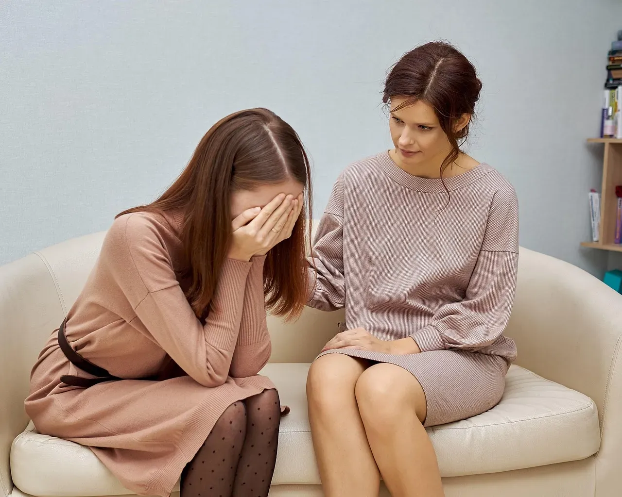 You Experience Physical Symptoms From Others' Pain (Image Credits: Pixabay)