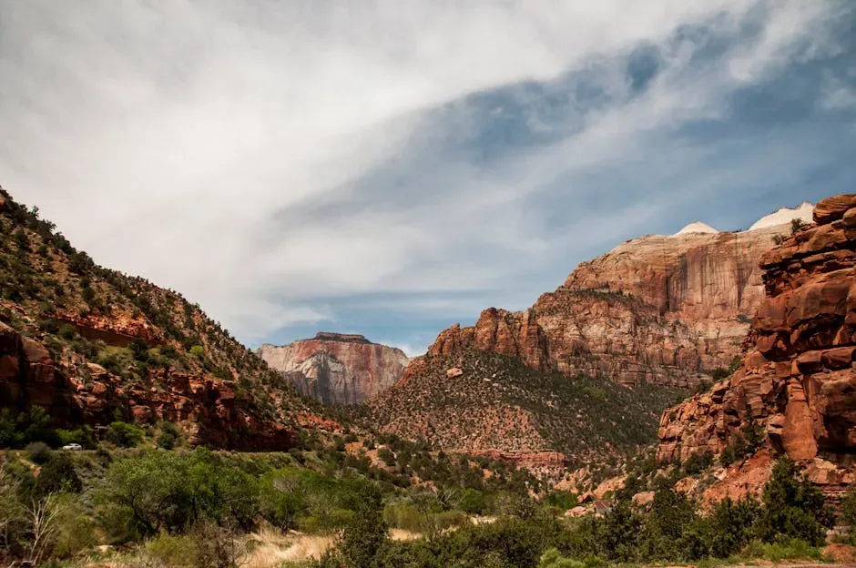 Zion National Park: Where Ancient Sand Dunes Became Towering Cliffs (Image Credits: Pexels)