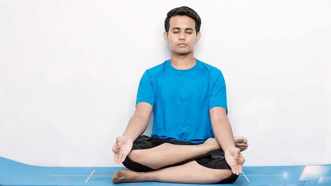 Practice Grounding Techniques When Emotions Spike (Image Credits: Unsplash)