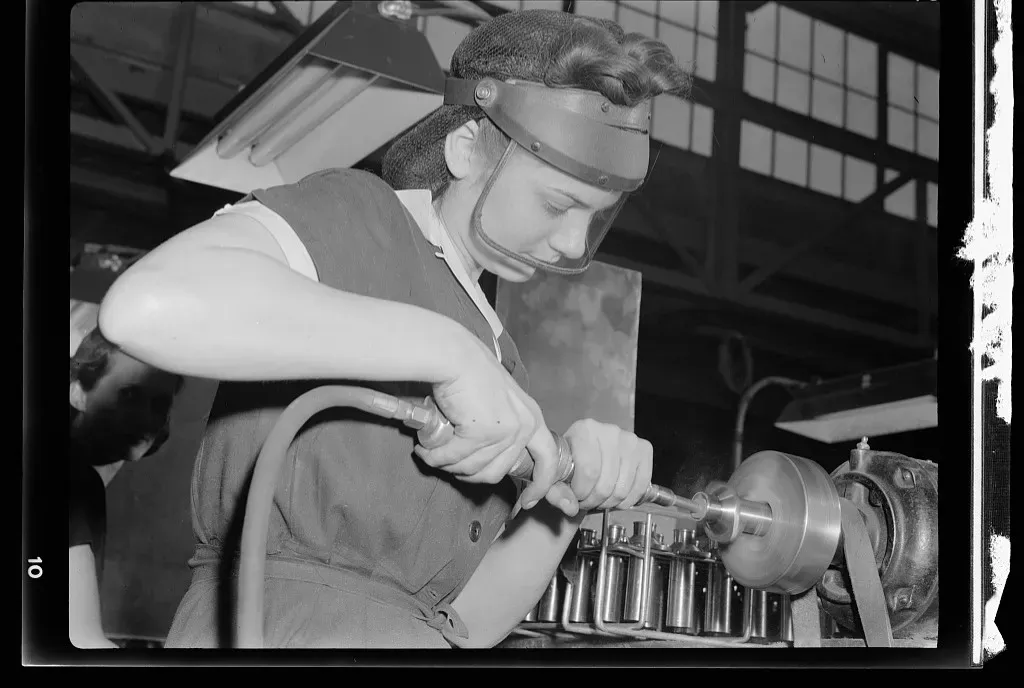 #7 - They Turned Ordinary Women Into Industrial Icons (Image Credits: Wikimedia)