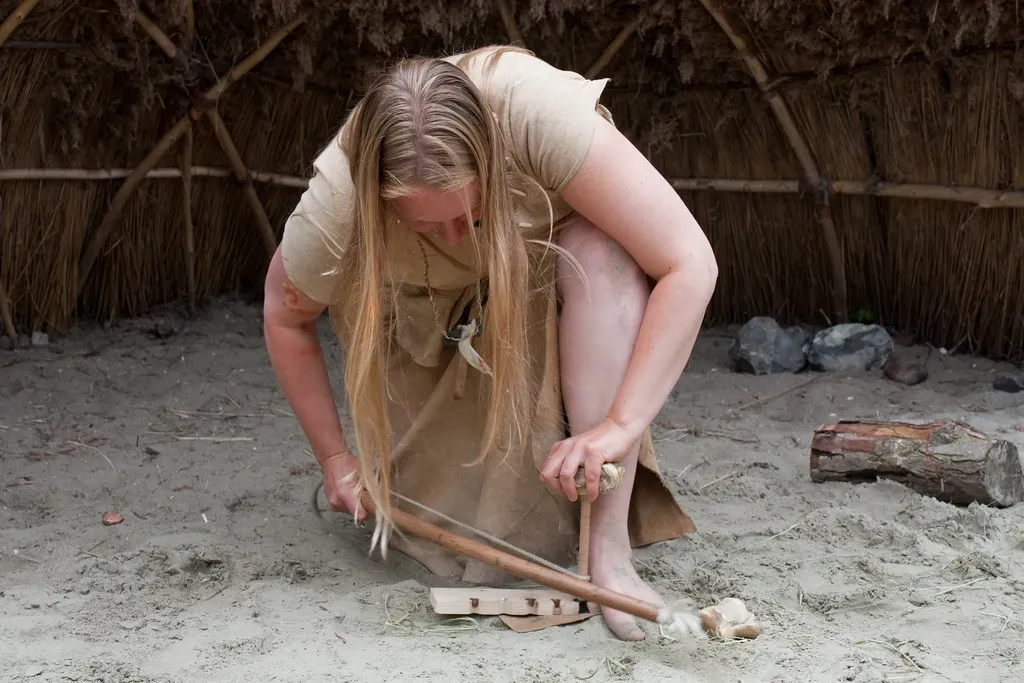 The Groundbreaking Discovery: Intentional Fire Making Emerges (Image Credits: Flickr)