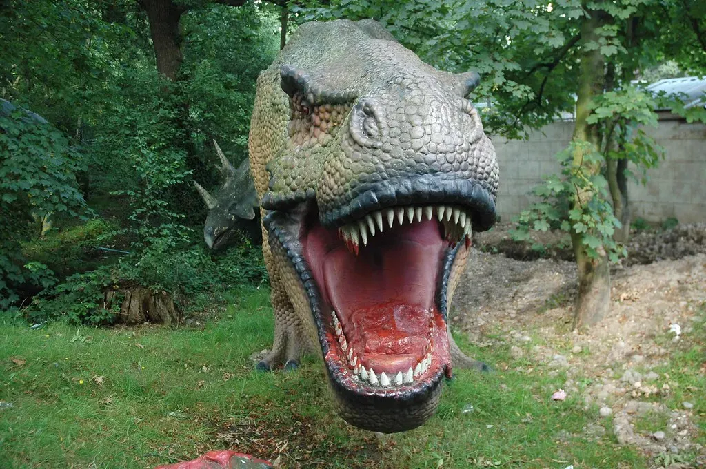The Roar Arms Race: Bigger Beasts, Louder Sounds (steve p2008, Flickr, CC BY 2.0)