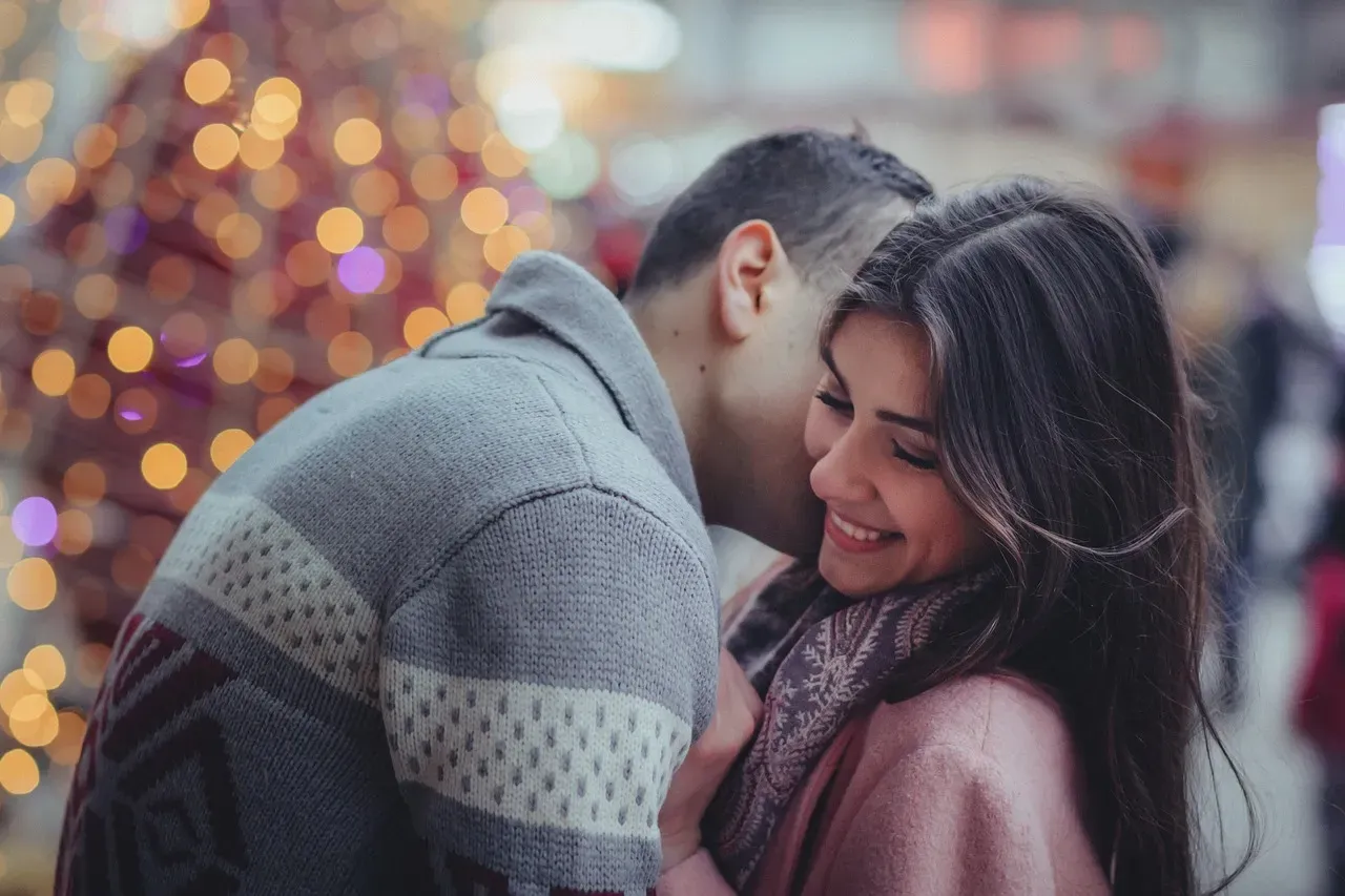 Attachment Style Shapes Your Relationship Blueprint (Image Credits: Pixabay)