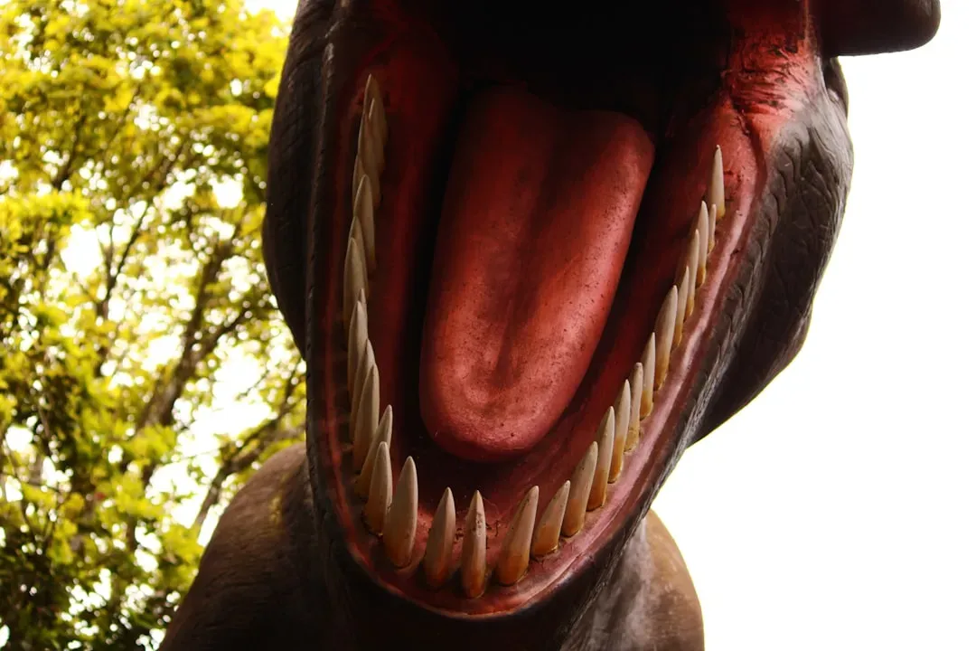 The Bone-Crushing Bite of Tyrannosaurus rex: Strength Redefined (Image Credits: Unsplash)