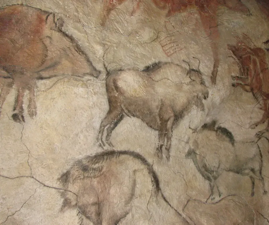 The Pigments and Tools of Prehistoric Artists (By DaBler, Public domain)