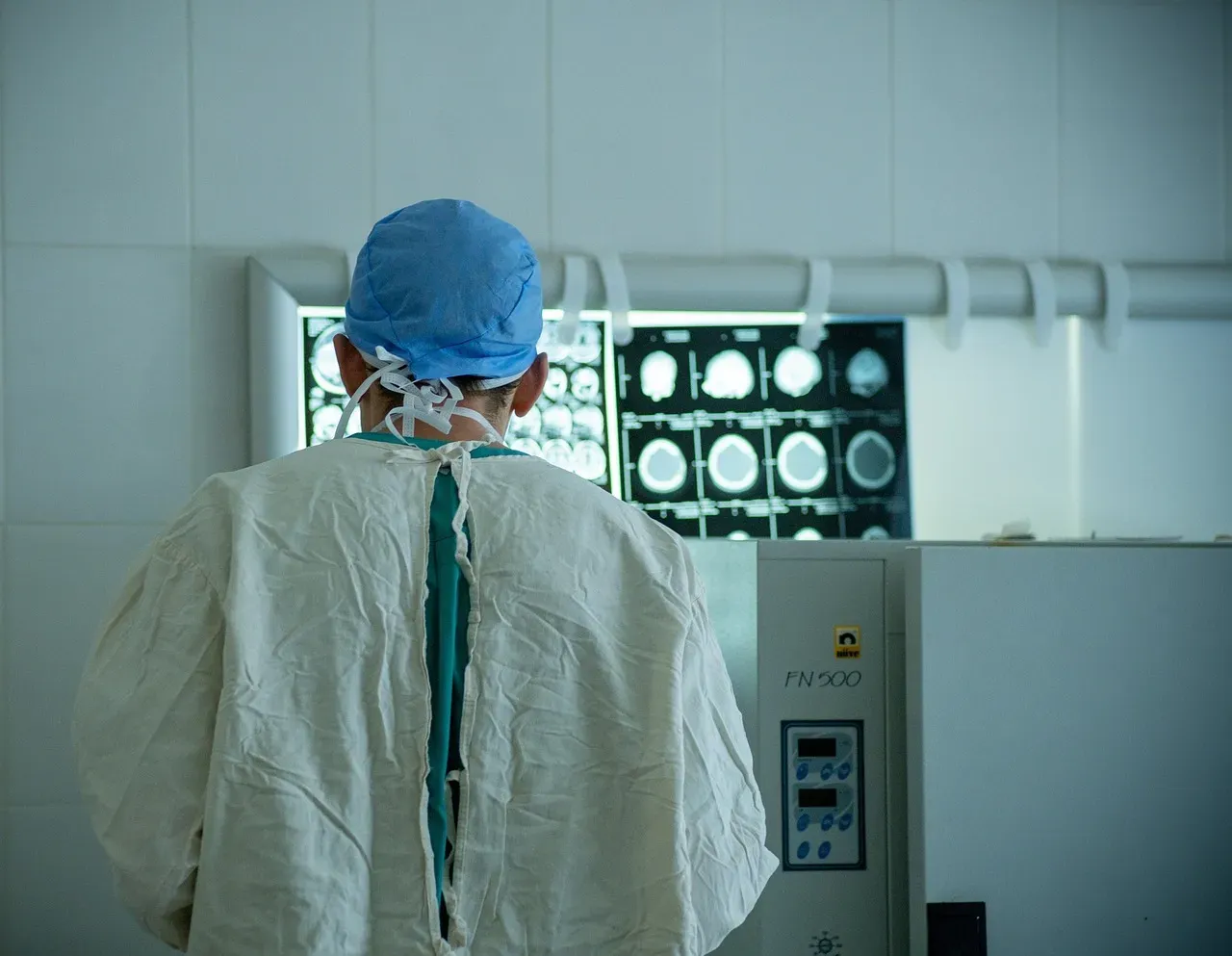 #2 Safer Science: When Cutting Became Plan B Instead Of Plan A (Image Credits: Pixabay)