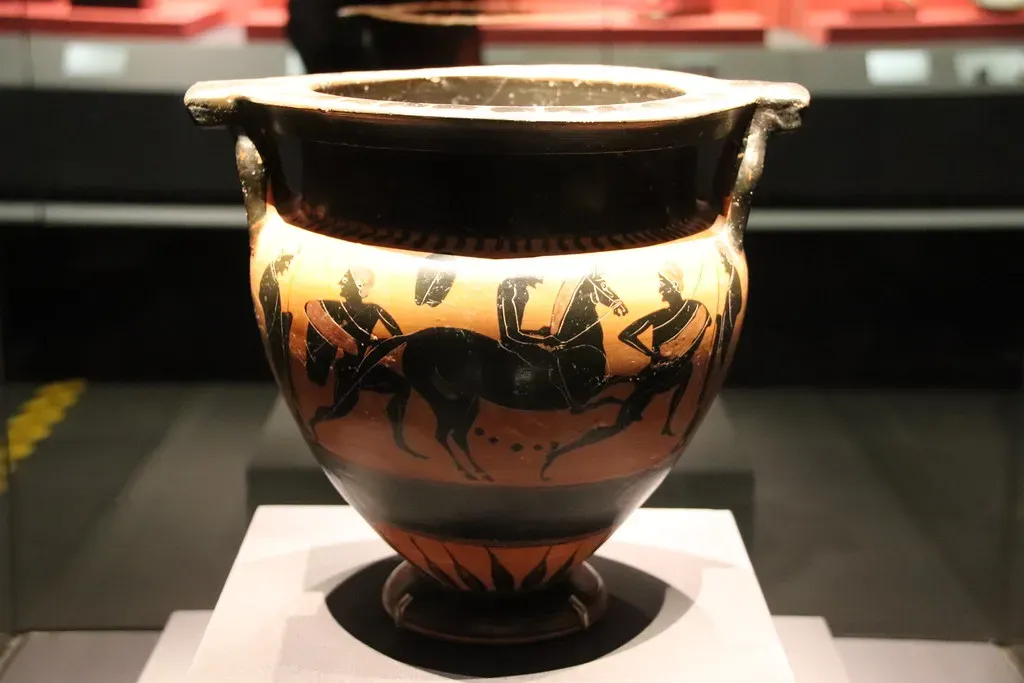 Tools, Pots, and Ornaments: What Everyday Objects Say About You (Image Credits: Flickr)