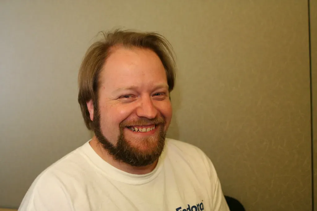 The Forced Cheerfulness That Rings False (Image Credits: Flickr)