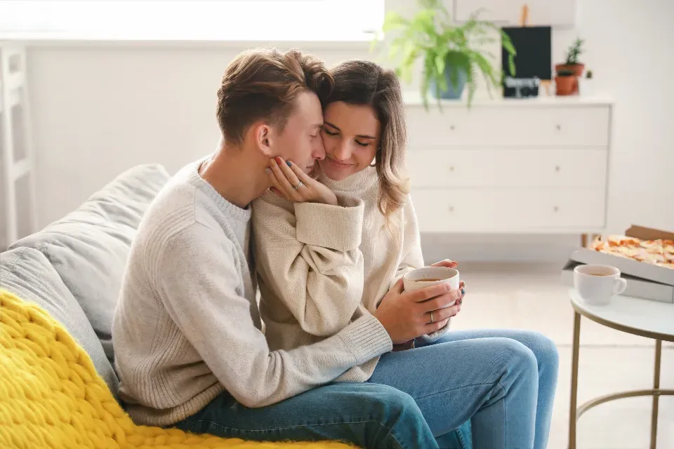 The Connection Between Color Preferences and Love Languages (Image Credits: Stocksnap)