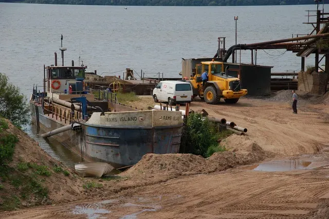 #8 - Dredged Sand Became a Legitimate Construction Material (From geograph.org.uk, CC BY-SA 2.0)