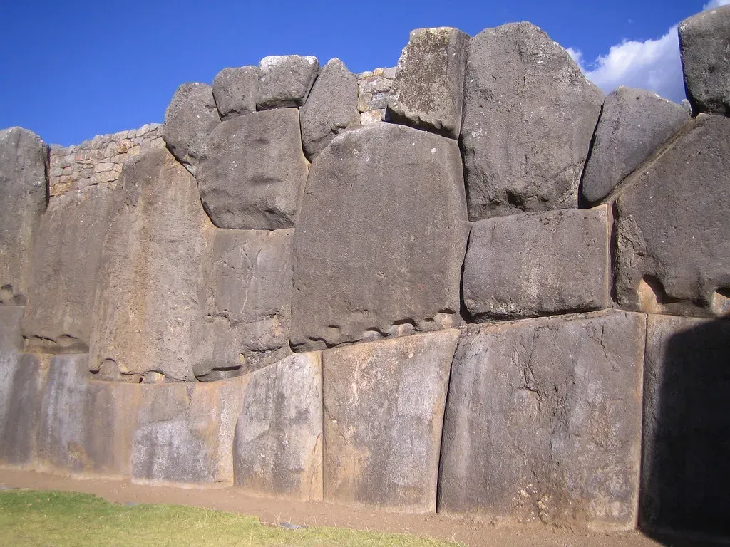 #8 - Sacsayhuamán's Interlocking Walls, Cusco, Peru (sharon_k, Flickr, CC BY-SA 2.0)