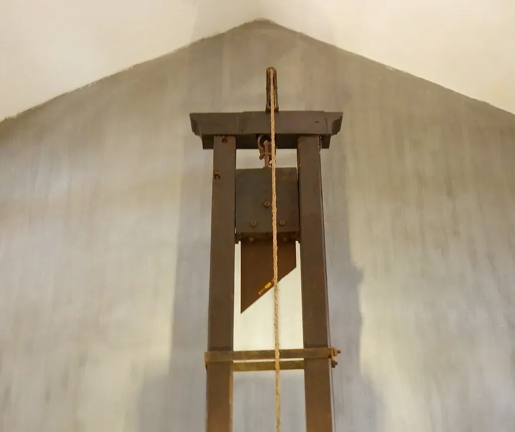 5. The Guillotine Was Still Used in France After the First Star Wars Film (mikecogh, Flickr, CC BY-SA 2.0)