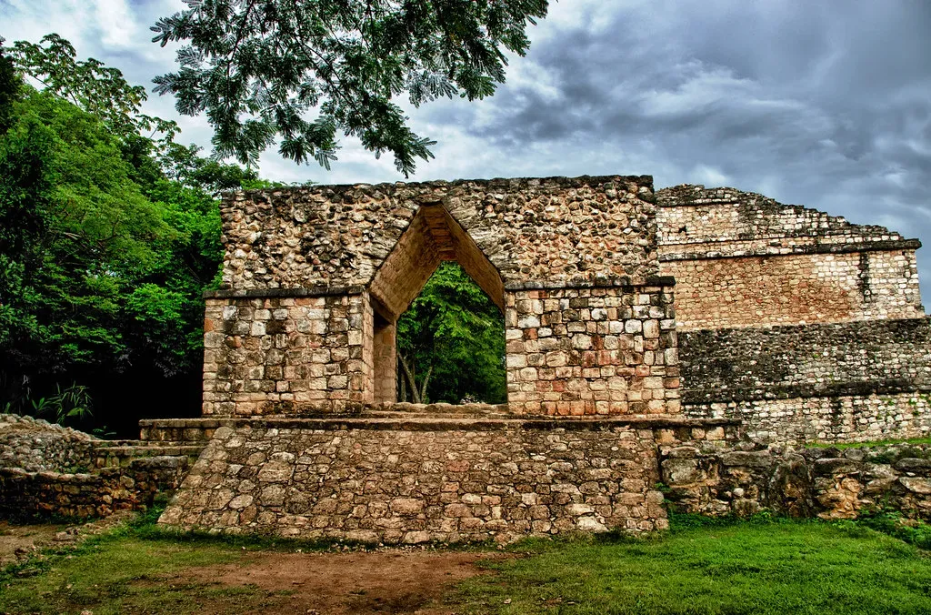 #5 - Utility Workers in Mexico City Found the Aztec Empire's Holiest Temple (KSI Photography, Flickr, CC BY 2.0)