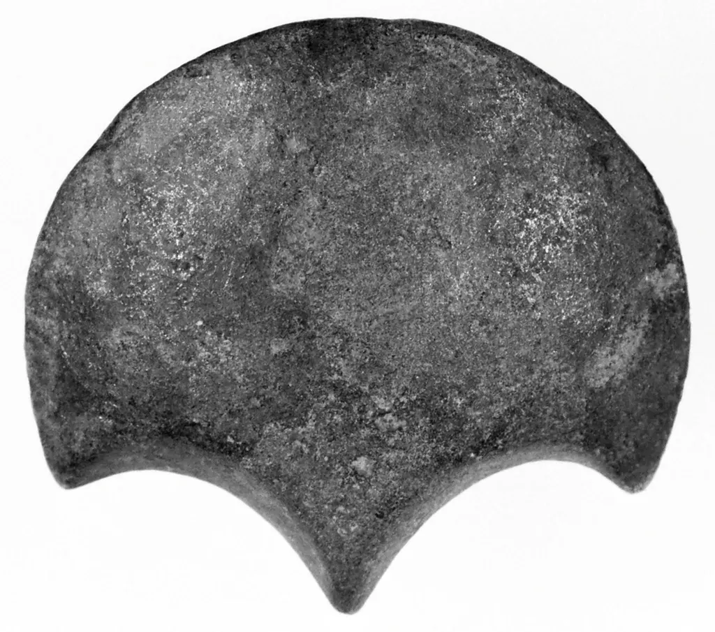 1. The Oldest Known Stone Tools Are Far Older Than You Probably Think (Image Credits: Rawpixel)