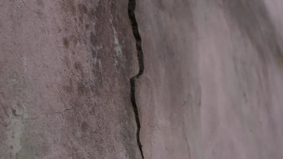 #11: Energy Leaks, Air Gaps, and Thermal Bridges (Image Credits: Stocksnap)