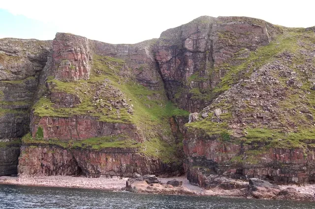 The Layers That Came After: Torridonian Sandstone and the Caledonian Mountains (From geograph.org.uk, CC BY-SA 2.0)