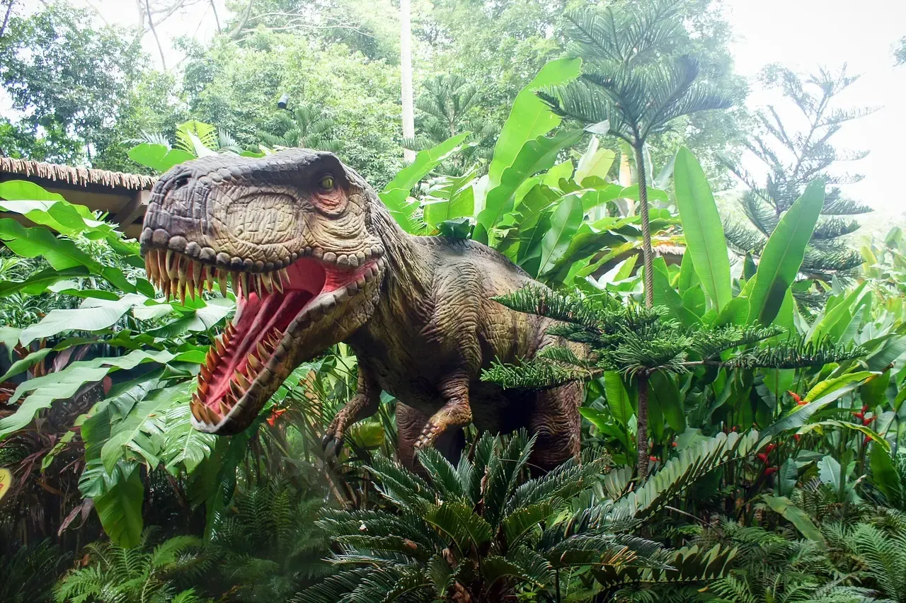 The Dense Jurassic Forests: A Green Kingdom of Giants (Image Credits: Pixabay)