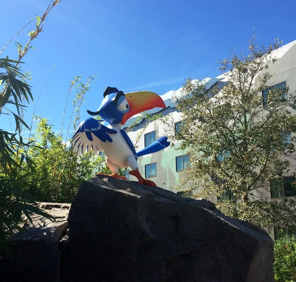 Leo: Zazu from The Lion King (Image Credits: Flickr)