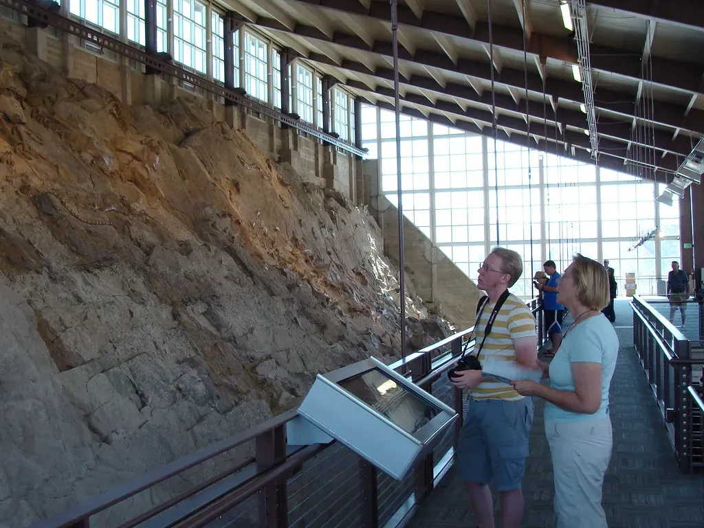 Cleveland-Lloyd Dinosaur Quarry, Utah, USA (iagoarchangel, Flickr, CC BY-SA 2.0)